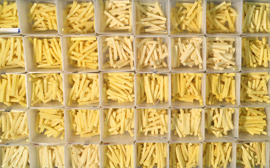 Pommes-Frites aus Frühkartoffeln