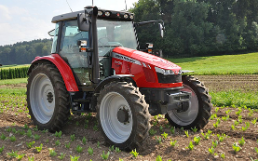 Projekt Emissionen und Immissionen aus Tierhaltungsanlagen Traktor