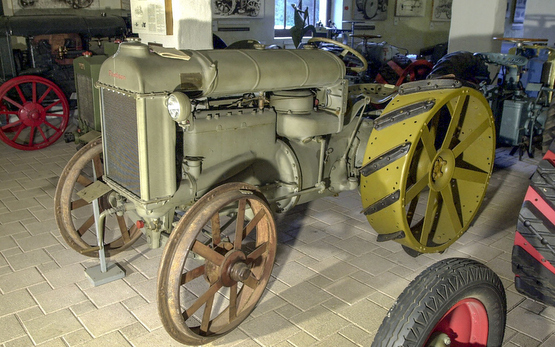 Traktor-Fordson-1928